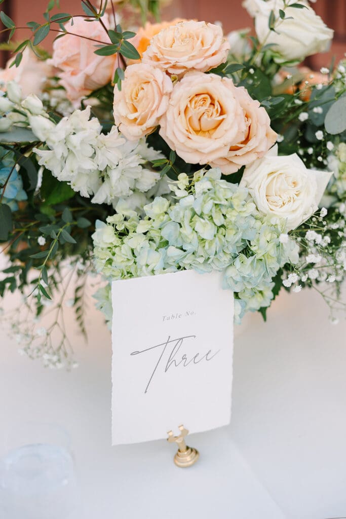 outdoor wedding reception details at The Howey Mansion captured by Jennifer Holly Photography