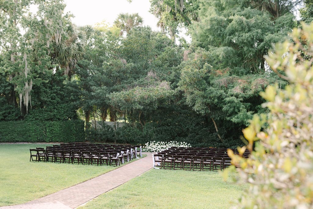 outdoor ceremony at Florida mansion wedding venue, Luxmore Grande Estate, captured by Jennifer Holly Photography
