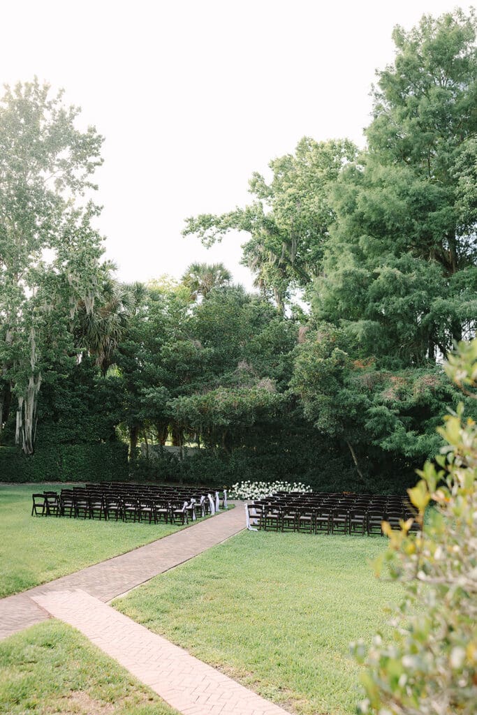 outdoor ceremony at Florida mansion wedding venue, Luxmore Grande Estate, captured by Jennifer Holly Photography