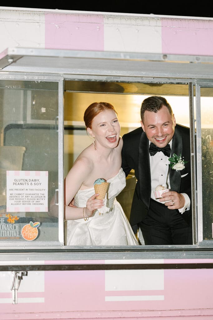 pink Kelly's Ice Cream truck late night treat at Florida mansion wedding venue, Luxmore Grande Estate, captured by Jennifer Holly Photography