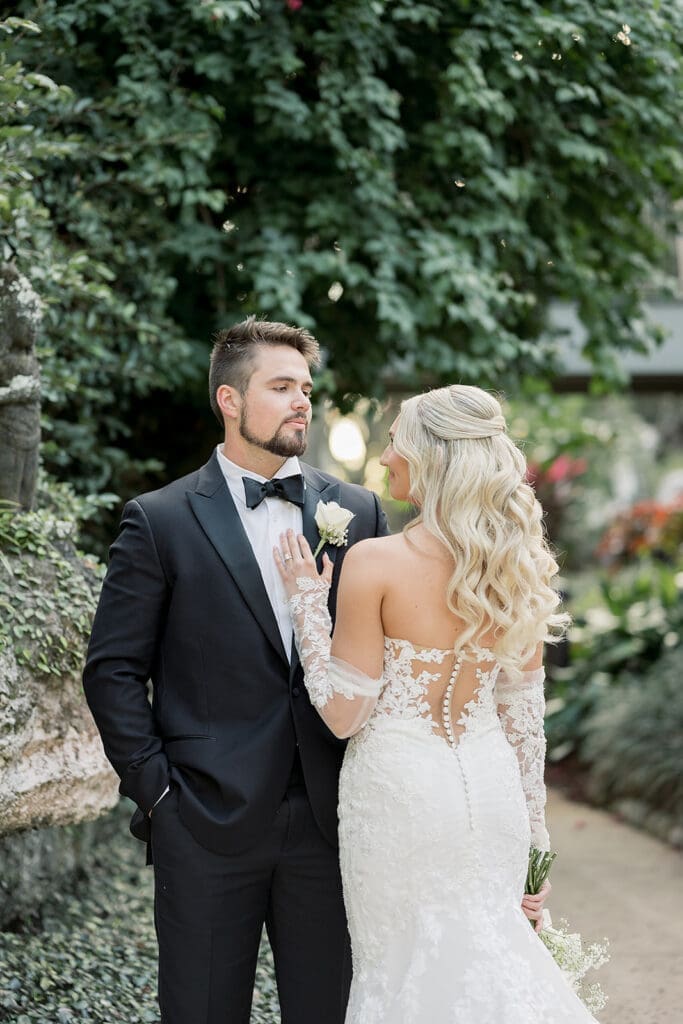 outdoor wedding bride and groom portrait at Hyatt Regency Grand Cypress Resort in Orlando, Florida, captured by Jennifer Holly Photography