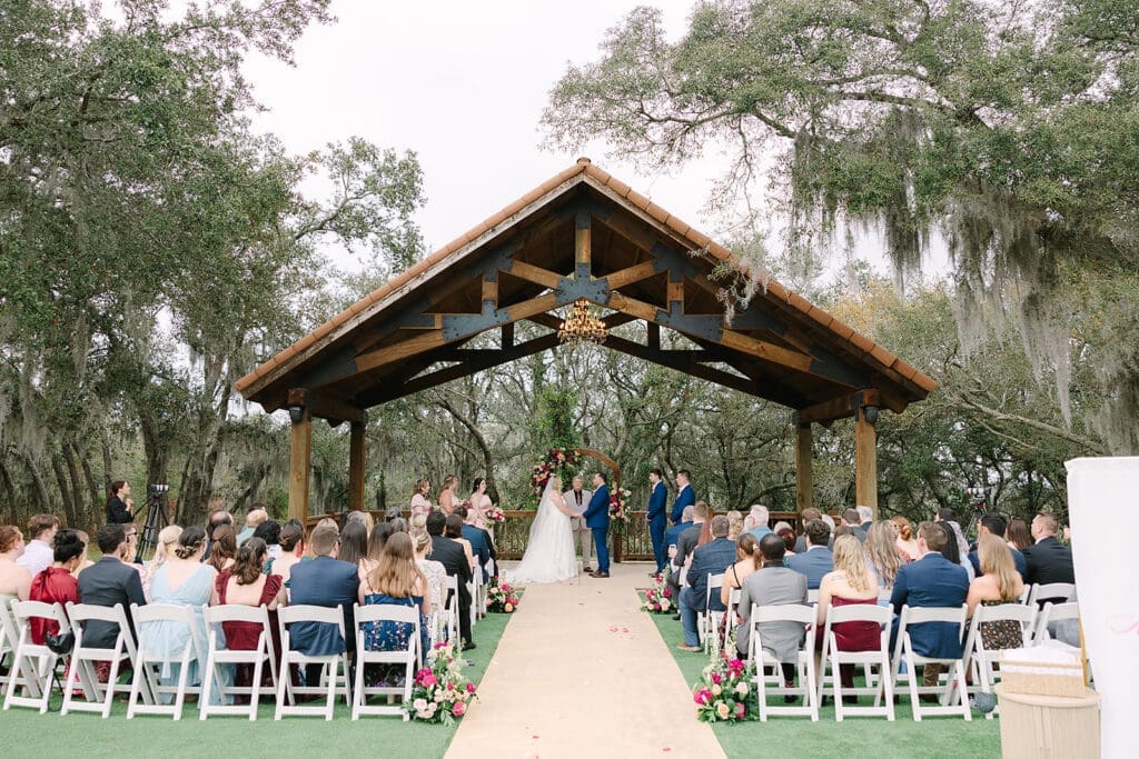 outdoor wedding ceremony at Sterling Event Venue in Minneola FL captured by Jennifer Holly Photography